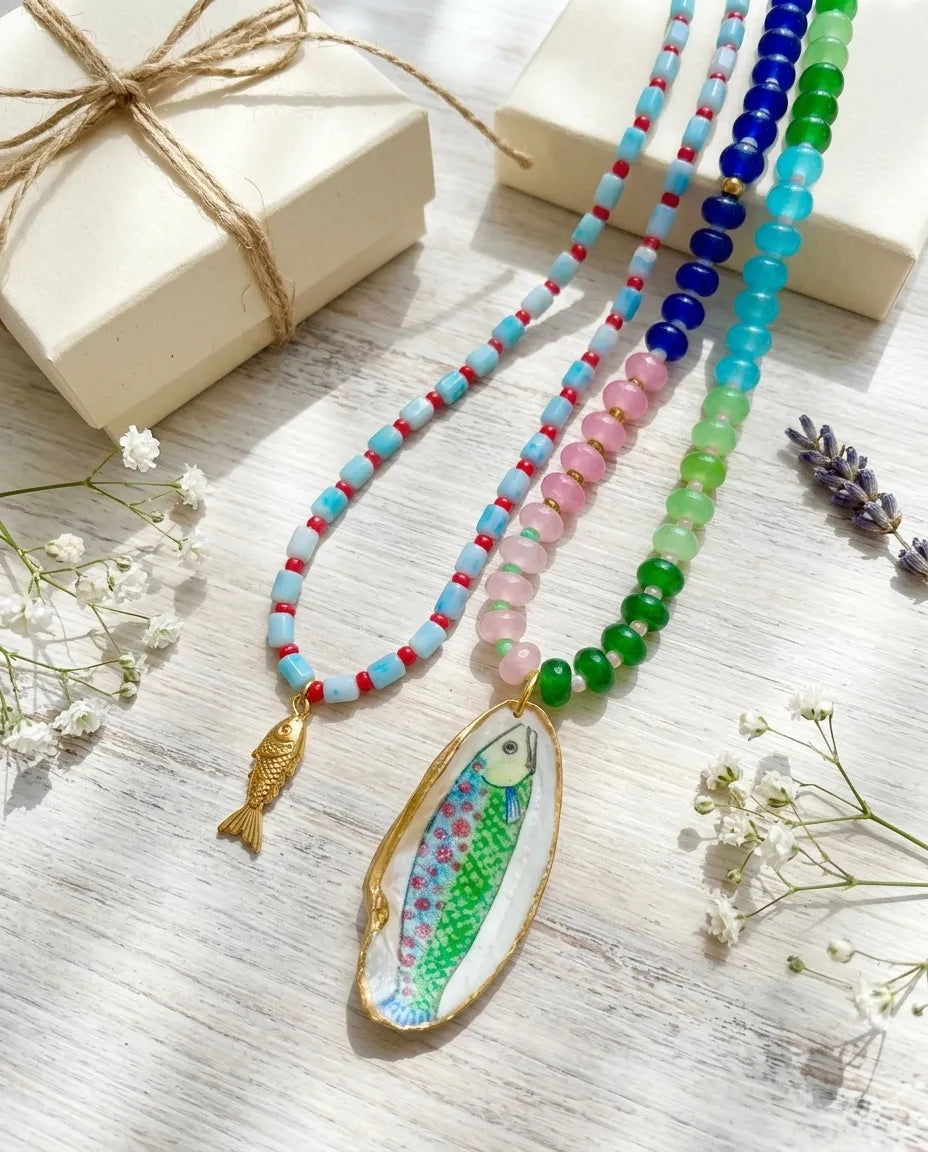 Beaded Shell Pendant Neckalce